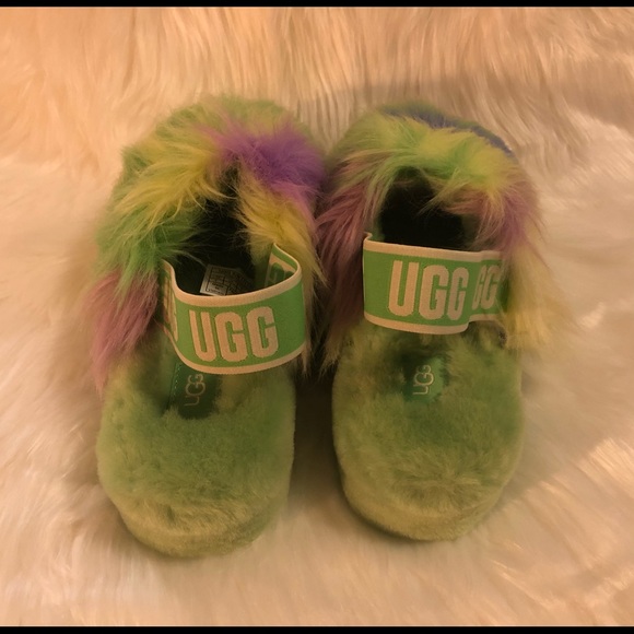 NWOB Ugg Fluff Yeah Tie Dye Slide - Picture 4 of 5